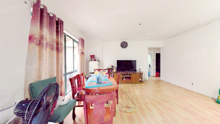 居住主题公园-象湖南郡小区二手房实景图