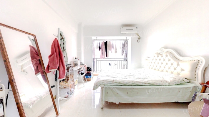 枫林左岸二手房实景图