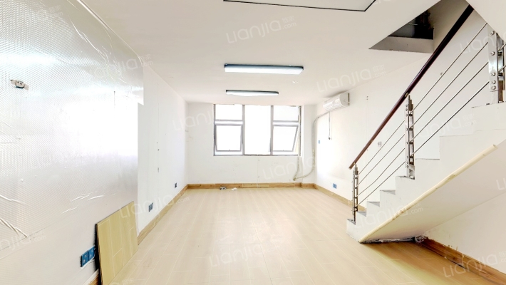 海吉星佳信广场二手房实景图