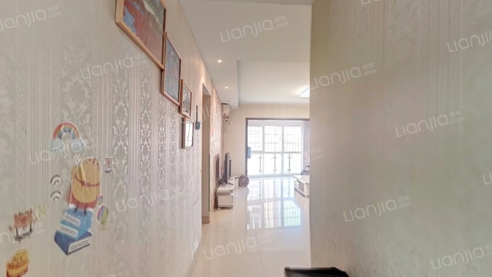 蝴蝶花园二手房实景图