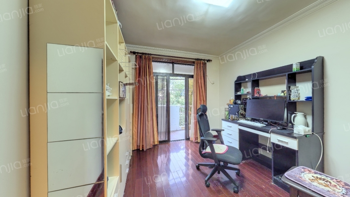 园丁楼二手房实景图