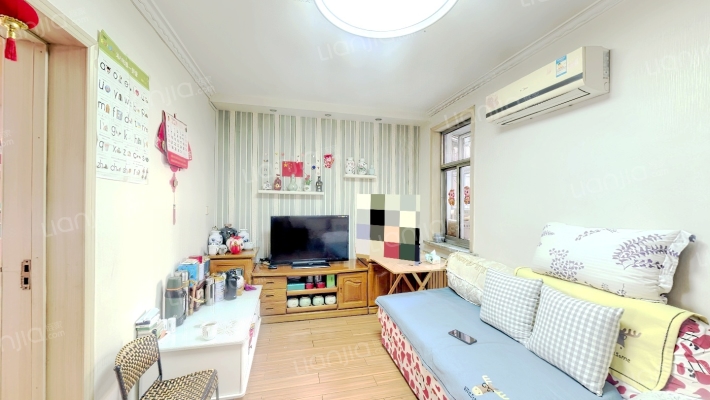 铁六村二手房实景图