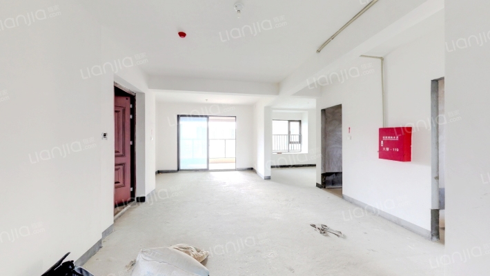 中梁大都会二手房实景图