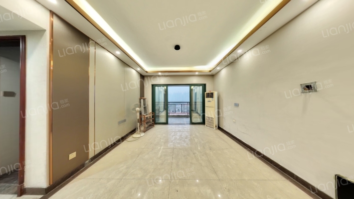 恒大金碧天下一期二手房实景图