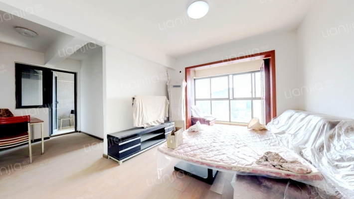 和贵蜜巢二手房实景图