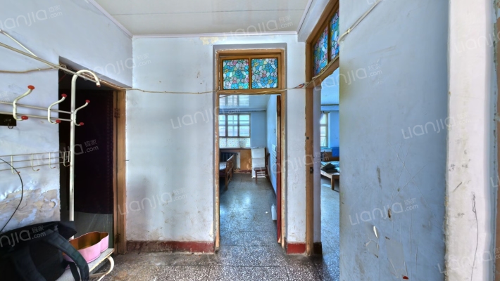 人事局家属楼二手房实景图