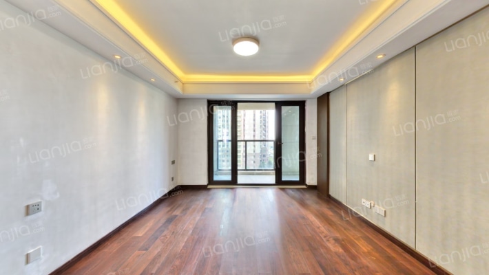 绿地光谷中心城二手房实景图