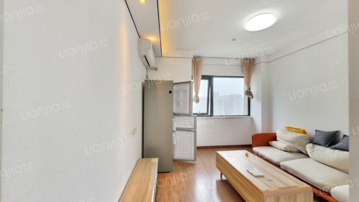 绿都锦苑二手房实景图