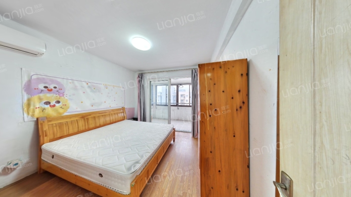 万寿花苑二手房实景图