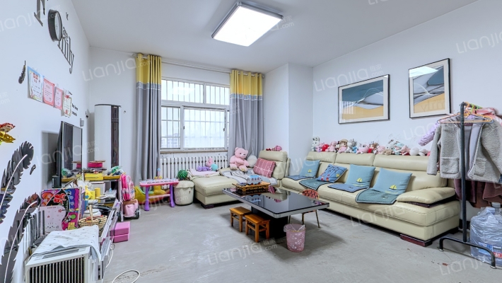 衡王府花园二手房实景图