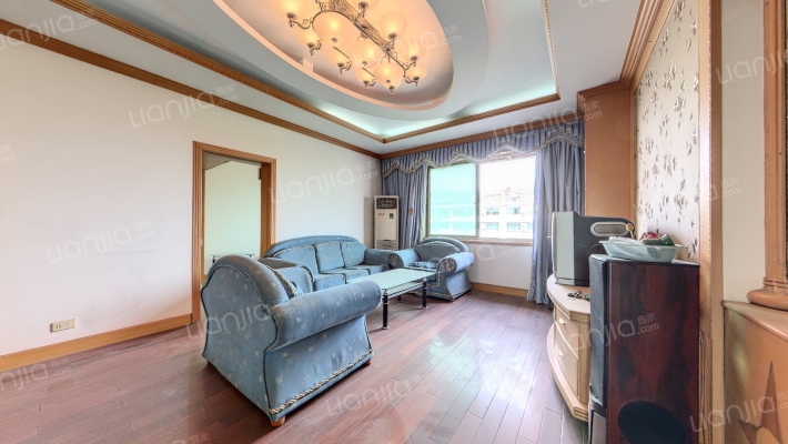 秦望公寓二手房实景图