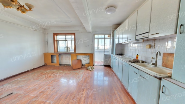 风屏东里二手房实景图