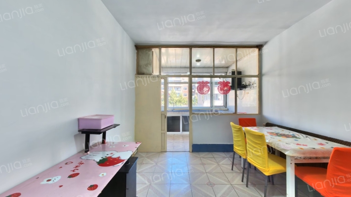 向阳路一段二手房实景图