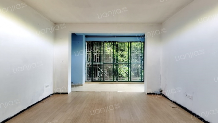 桂湖景苑二手房实景图