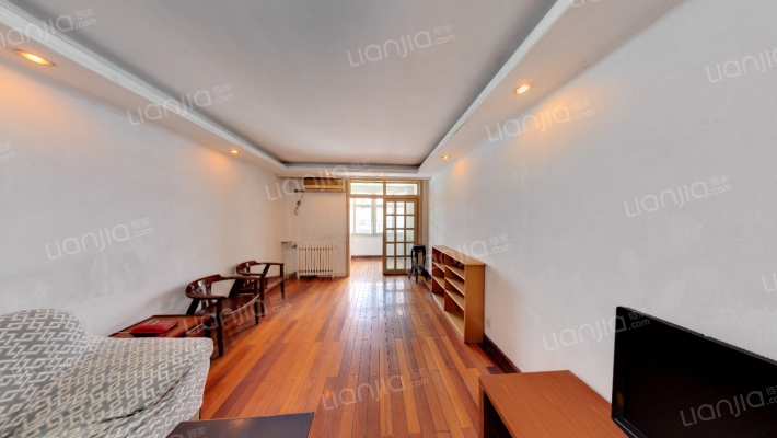 蓝苑小区二手房实景图