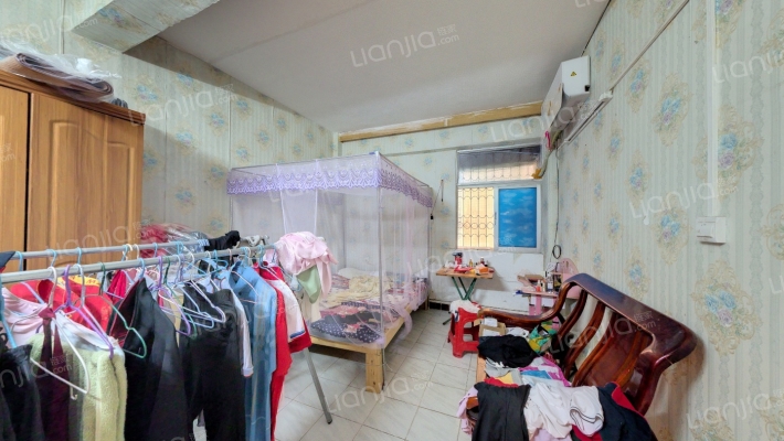 金龙花园二手房实景图