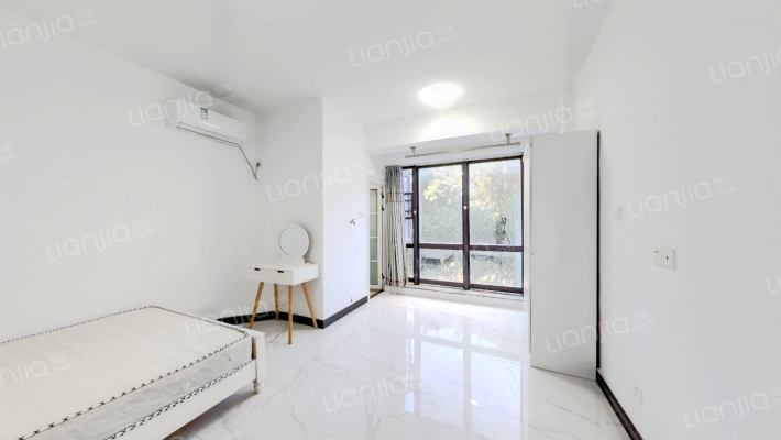 群升江山城二手房实景图