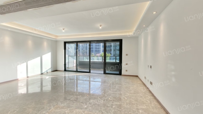 晴翠璟园二手房实景图