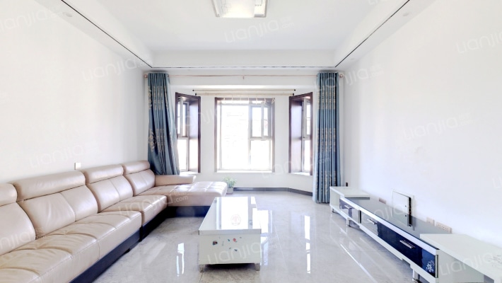 贝肯山菩提园二手房实景图