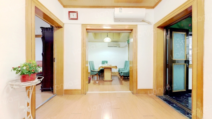 印刷二厂宿舍楼二手房实景图