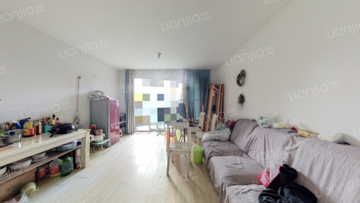 泰极国际花园二手房实景图