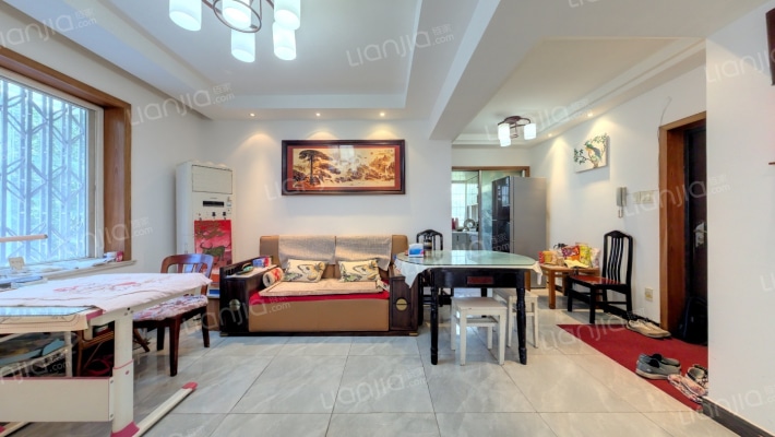 广兴新村二手房实景图