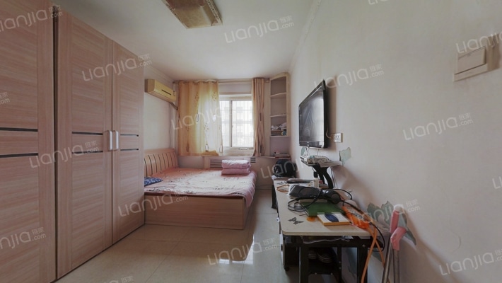 保险公司家属楼二手房实景图