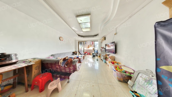 建设大厦二手房实景图