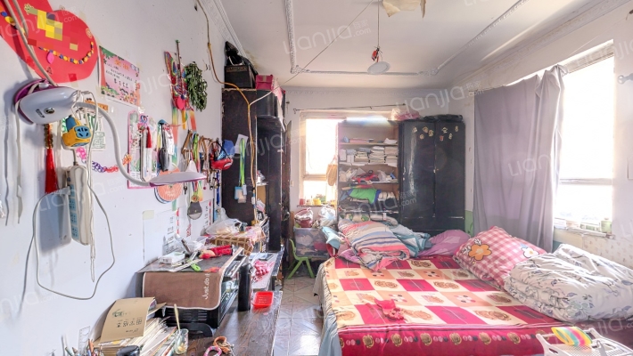 二轻局宿舍二手房实景图