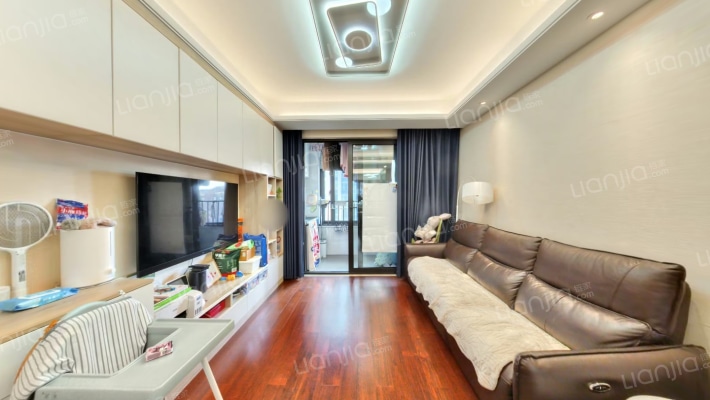 宽阅雅苑二手房实景图