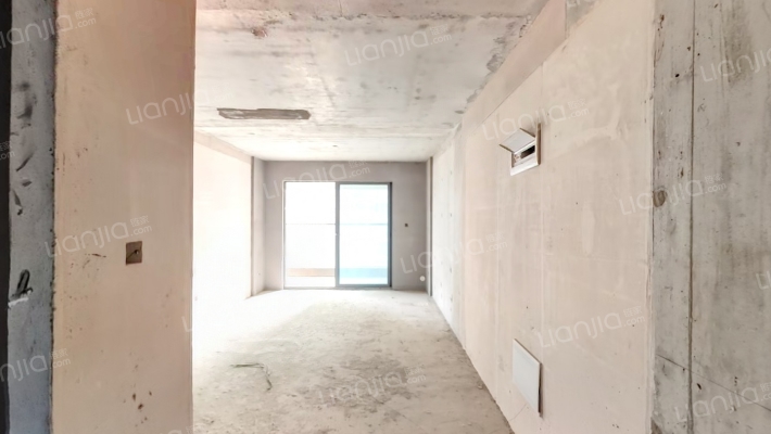 环球中心二期二手房实景图