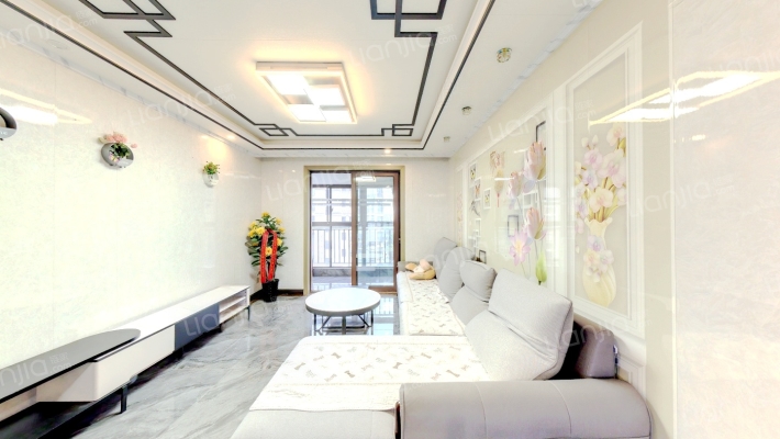 鸿景中央府二手房实景图