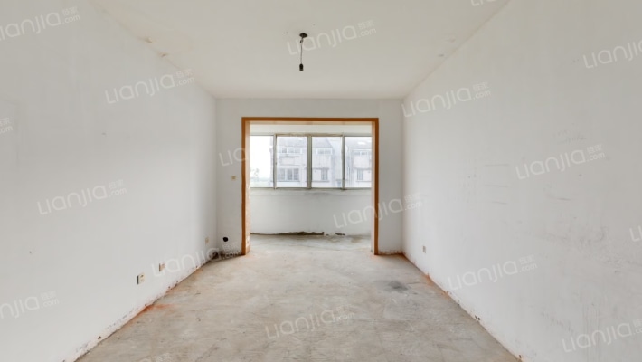 咏春花苑二手房实景图