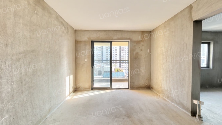 前田湖西苑二手房实景图