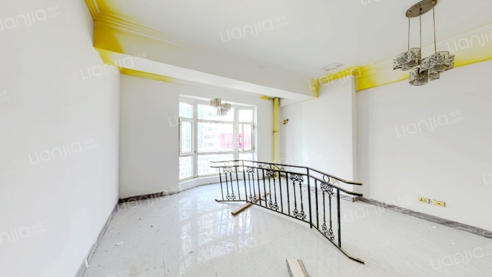 中创联合大厦二手房实景图