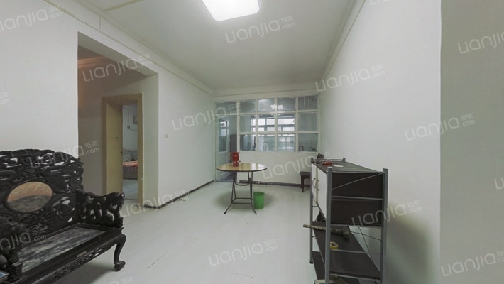 人武学校家属院二手房实景图