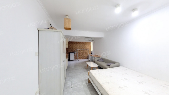 鹭槟大厦二手房实景图