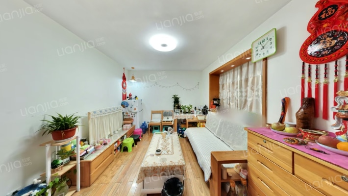 佳木斯路二手房实景图