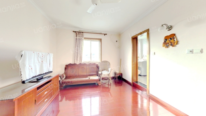 海滨新村二手房实景图