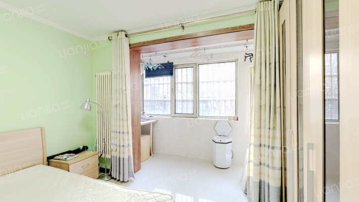 建欣苑三里二手房实景图