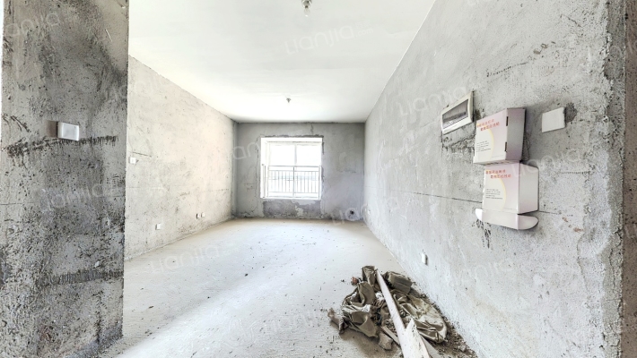 和泰锦苑二手房实景图