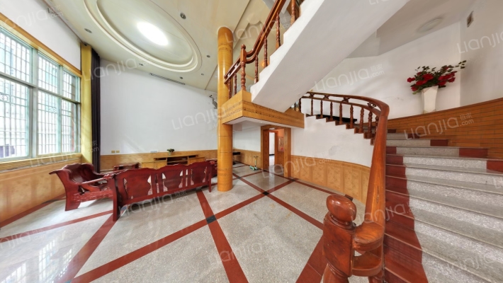 南山社区陈家山住宅区二手房实景图