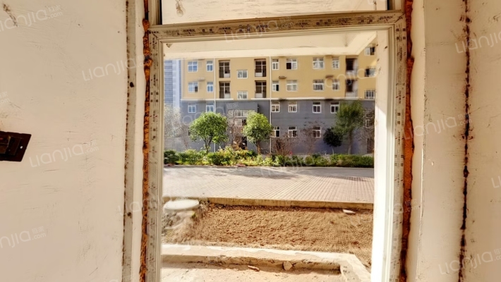 佳利达纺织公司家属院二手房实景图