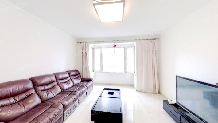 深航翡翠城二手房实景图