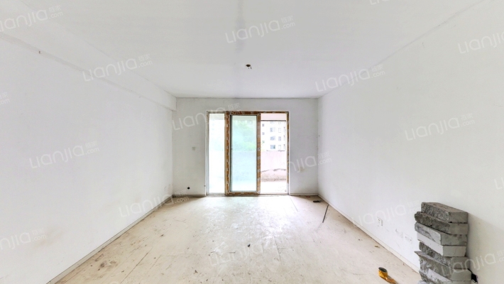 四季嘉园二手房实景图