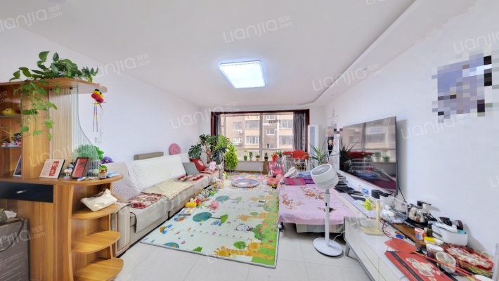 万嘉花园B区二手房实景图