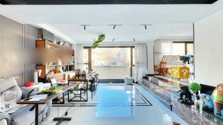 中体玲珑墅二手房实景图