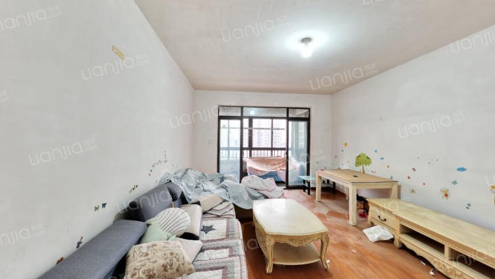 东方蓝海二手房实景图