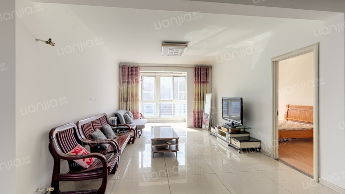 未来城二手房实景图