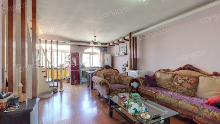 青岛中房云溪小区D二手房实景图